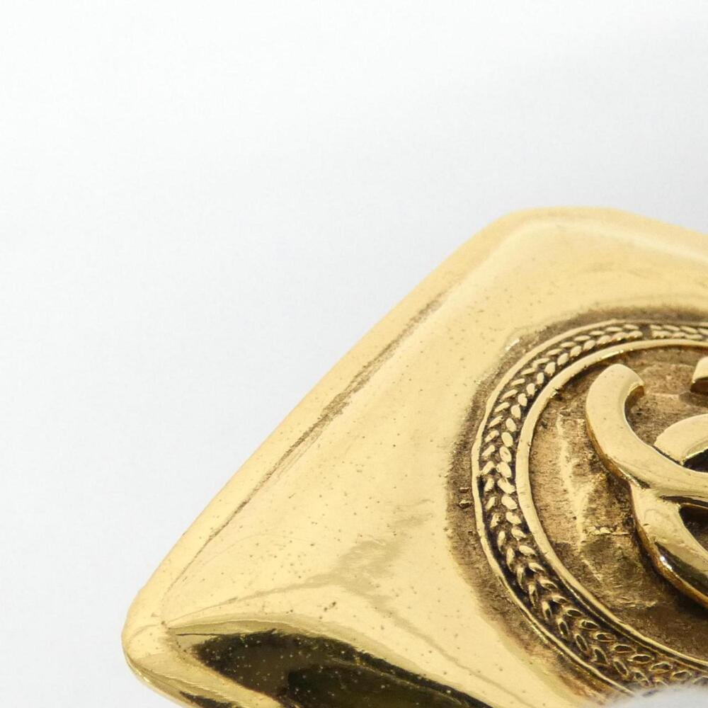 CHANEL Gold Brooch - Picture 3 of 7